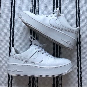 Nike Air Force 1 Sage Low